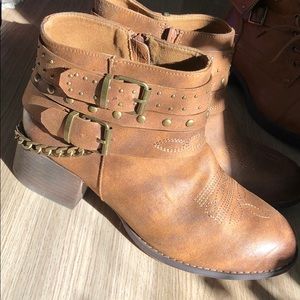 Torrid Brown Strappy Mixed Media Ankle Boot New 11